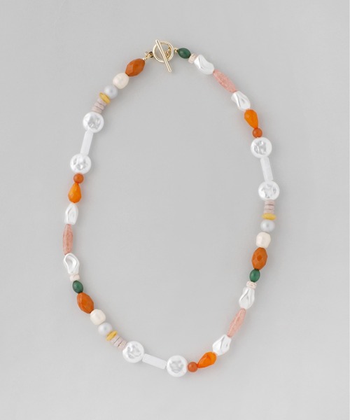 ANEMONE（アネモネ）の「マルチビーズマンテルネックレス（ネックレス・レディース・アイボリー/オレンジ・FREE）」の3枚目の写真