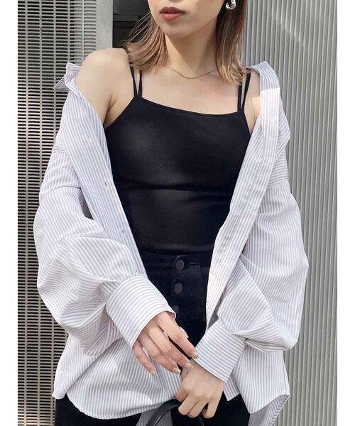 MURUA（ムルーア）の「バックストリングキャミ（パット付）（キャミソール・レディース・ブラック/アイボリー・FREE）」の2枚目の写真