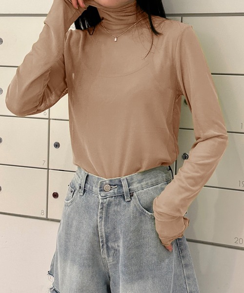 solleim（ソルレム）の「カラーシアーラメハイネックトップス（Tシャツ/カットソー・レディース・ブラック/ピンク/オレンジ/グリーン/アイボリー/ブラウン/グレー/グレー系1/ブラック系1/ホワイト系1/ブルー系1・M）」の7枚目の写真