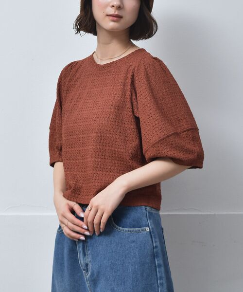 RETRO GIRL（レトロガール）の「袖パフデザインTee（Tシャツ/カットソー・レディース・ホワイト/ブラック/ブラウン/グリーン・FREE）」の3枚目の写真