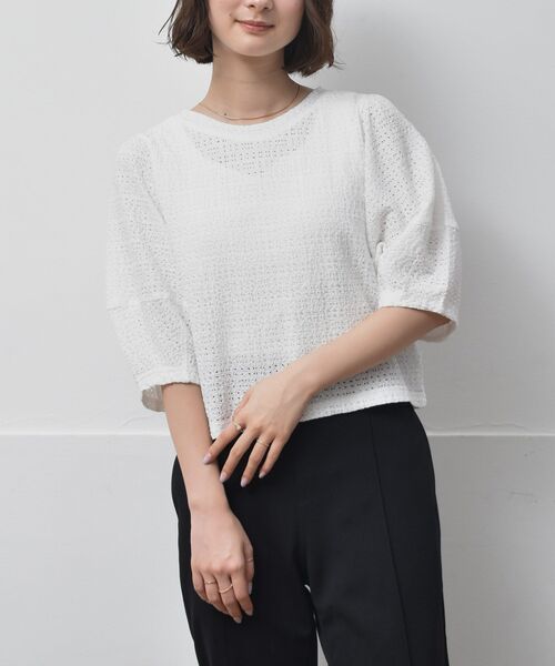 RETRO GIRL（レトロガール）の「袖パフデザインTee（Tシャツ/カットソー・レディース・ホワイト/ブラック/ブラウン/グリーン・FREE）」の2枚目の写真