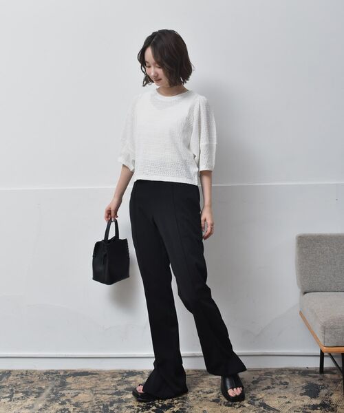 RETRO GIRL（レトロガール）の「袖パフデザインTee（Tシャツ/カットソー・レディース・ホワイト/ブラック/ブラウン/グリーン・FREE）」の7枚目の写真