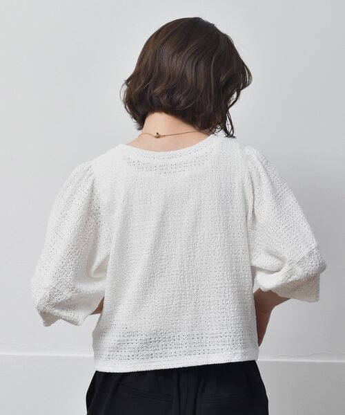 RETRO GIRL（レトロガール）の「袖パフデザインTee（Tシャツ/カットソー・レディース・ホワイト/ブラック/ブラウン/グリーン・FREE）」の13枚目の写真