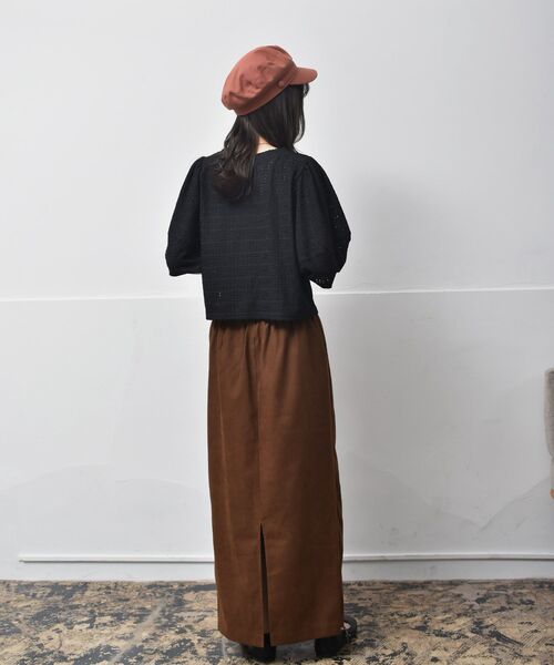 RETRO GIRL（レトロガール）の「袖パフデザインTee（Tシャツ/カットソー・レディース・ホワイト/ブラック/ブラウン/グリーン・FREE）」の21枚目の写真