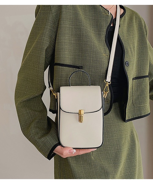 LOPASS（ロパス）の「ミニお財布ショルダー/スマホ入れ（ショルダーバッグ・レディース・ブラック/グリーン/ホワイト/ブラウン/ダークグリーン・FREE）」の2枚目の写真