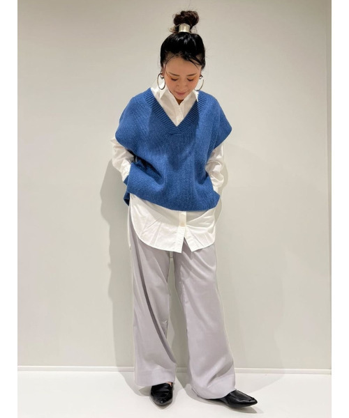 GAP（ギャップ）の「オーバーサイズ Vネック ベストセーター（ベスト・レディース・その他/パープル系その他/グレー/ブルー・M/XXS/XL/L/XS/S）」の21枚目の写真