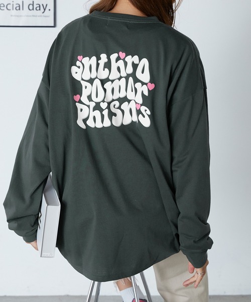 BASQUE magenta（バスクマゼンタ）の「カレッジ/サークルロゴデザイン ビッグシルエットロングTシャツ（Tシャツ/カットソー・レディース・ブラック系1/ホワイト系4/ホワイト系2/ネイビー系2/ブラック系2/ホワイト系3/グリーン系1/ホワイト系1/グレー系1/ホワイト系5/ネイビー系3・FREE）」の8枚目の写真