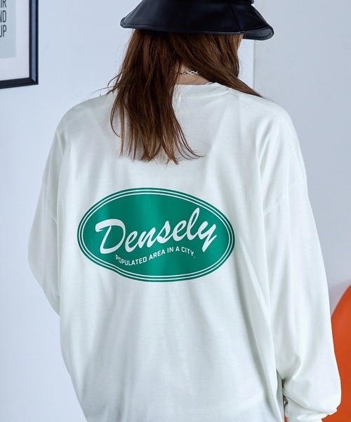 BASQUE magenta（バスクマゼンタ）の「カレッジ/サークルロゴデザイン ビッグシルエットロングTシャツ（Tシャツ/カットソー・レディース・ブラック系1/ホワイト系4/ホワイト系2/ネイビー系2/ブラック系2/ホワイト系3/グリーン系1/ホワイト系1/グレー系1/ホワイト系5/ネイビー系3・FREE）」の19枚目の写真