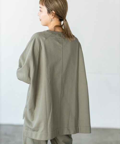 THE SHOP TK （ザ ショップ ティーケー ）の「◆裏毛ポンチョプルオーバー（スウェット・レディース・ネイビー/オフホワイト/オリーブ・12）」の9枚目の写真