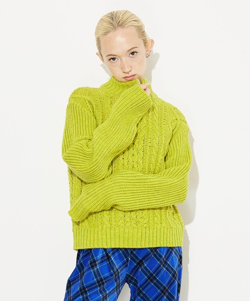 X-girl（エックスガール）の「CABLE ANORAK KNIT TOP（ニット/セーター・レディース・パープル/グレー/イエロー・ONE SIZE）」の3枚目の写真