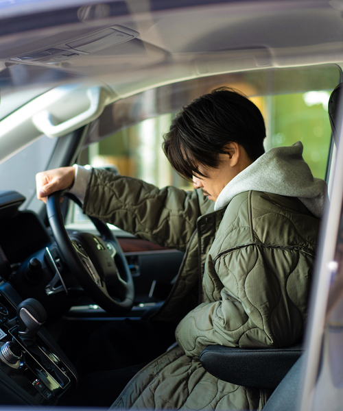 417 EDIFICE（フォーワンセブンエディフィス）の「”軽量”キルティング ライナージャケット（ミリタリージャケット・メンズ・チャコールグレー/ブラック/グレー/カーキ/ブルー系その他・SMALL/MEDIUM/LARGE）」の4枚目の写真