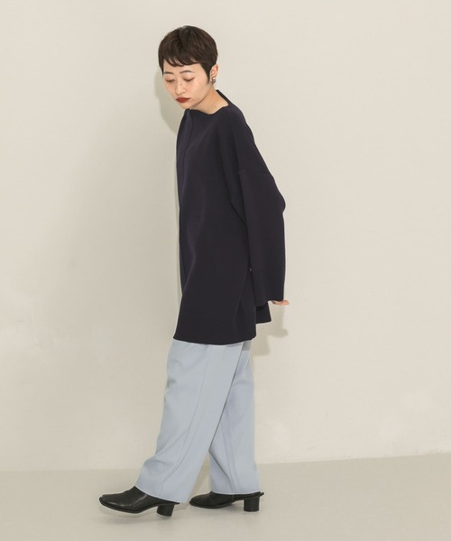 KBF（ケイビーエフ）の「カーブネックラージニット（ニット/セーター・レディース・ネイビー/ブラウン/アイボリー・ONE）」の9枚目の写真