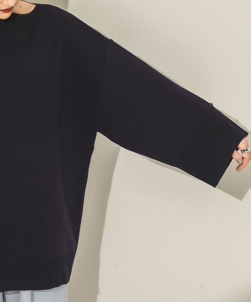 KBF（ケイビーエフ）の「カーブネックラージニット（ニット/セーター・レディース・ネイビー/ブラウン/アイボリー・ONE）」の22枚目の写真