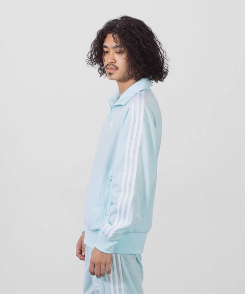 adidas Originals（アディダスオリジナルス）の「adidas