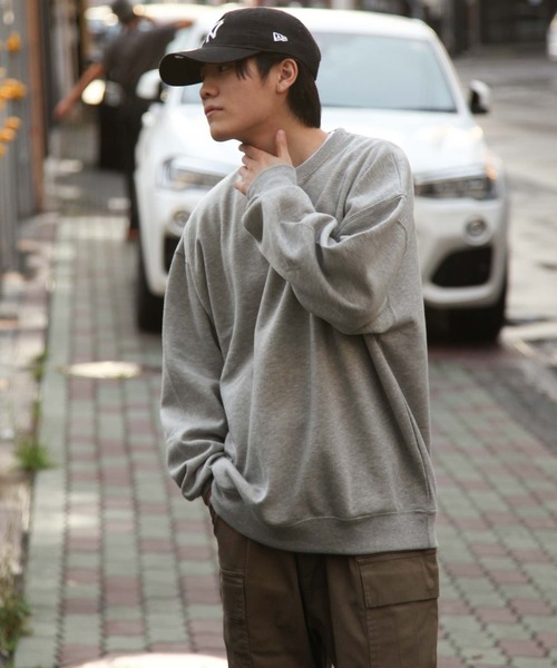 ZIP FIVE（ジップファイブ）の「【ZIP FIVE】【肉厚】 オーバーサイズ 無地/バックロゴプリント/オーバルプリント/ベースボールロゴサガラ刺繍（スウェット・レディース・ダークグリーン系2/パープル/グリーン/アイボリー系/ホワイト系2/ホワイト系5/ホワイト系/アイボリー系2/レッド系2/ホワイト/イエロー系1/ブラウン/ホワイト系その他/チャコール/ブラック系2/ブラック系4/イエロー/ネイビー系/グレー系その他/グレー系2/ネイビー系2/ダークグリーン系/ホワイト系3/ブラック/ブルー系その他/ベージュ/ネイビー/ブルー/ホワイト系4/ブラック系1/杢グレー/オートミール/グレー系1/ネイビー系1/ブルー系/アイボリー系1/レッド/レッド系1/ダークグリーン系1/ブルー系その他2/ブラック系3/カーキ/ブルー系その他3/ホワイト系1/グレー系/グリーン系1/ベージュ系/ダークグリーン/オレンジ系1/ロイヤルブルー/ブラック系/グリーン系/パープル系1/ブラウン系/オレンジ/レッド系/アイボリー・LARGE/MEDIUM/X-LARGE）」の16枚目の写真