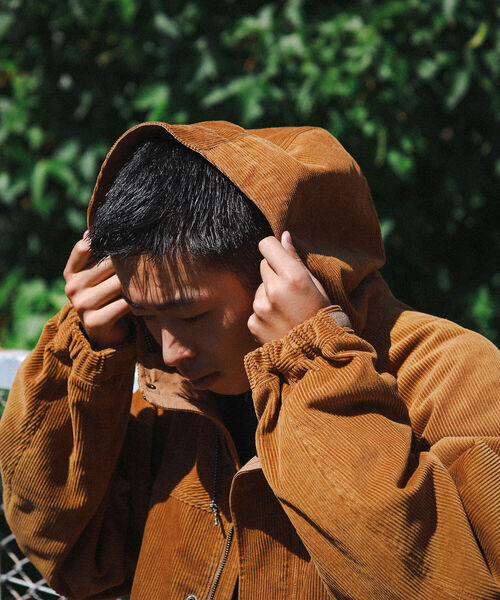 BEAMS(ビームス)の「BEAMS / ルーズ シティフーディー(ブルゾン・メンズ・ネイビー/ベージュ・SMALL/MEDIUM/LARGE/X-LARGE)」の7枚目の写真