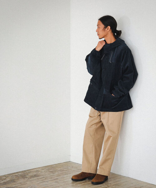 BEAMS(ビームス)の「BEAMS / ルーズ シティフーディー(ブルゾン・メンズ・ネイビー/ベージュ・SMALL/MEDIUM/LARGE/X-LARGE)」の11枚目の写真