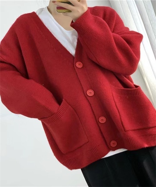 FREE STYLISTS(フリー スタイリスト)の「レディース・長袖Vネックニットカーディガン(カーディガン/ボレロ・レディース・ブラック/ベージュ/パープル/レッド/ピンク/イエロー/ブルー/オフホワイト・FREE)」の18枚目の写真
