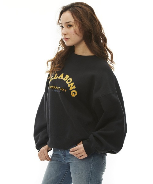 BILLABONG(ビラボン)の「BILLABONG レディース HEAVY BARREL CROPED SWEAT CREW トレーナー 【2022年秋冬モデル】/ビラボンスウェットトレーナー(スウェット・レディース・ブラック/バーガンディー/グレー・MEDIUM/LARGE)」の8枚目の写真
