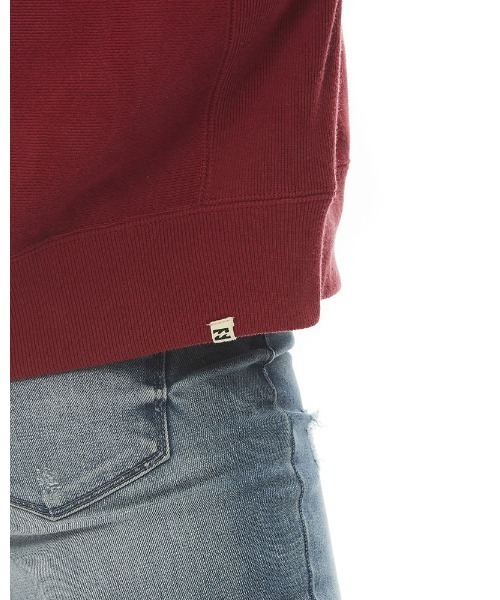 BILLABONG(ビラボン)の「BILLABONG レディース HEAVY BARREL CROPED SWEAT CREW トレーナー 【2022年秋冬モデル】/ビラボンスウェットトレーナー(スウェット・レディース・ブラック/バーガンディー/グレー・MEDIUM/LARGE)」の11枚目の写真