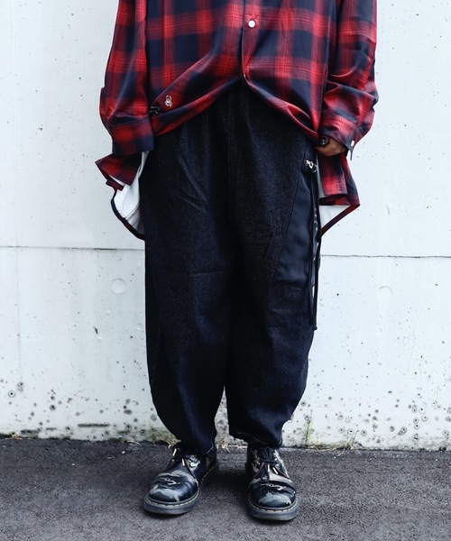 AFYF（エーエフワイエフ）の「AFYFALADIN PANT2/アラジンワイドパンツ（その他パンツ・メンズ・ブラック系その他/ブラック/ブラック系その他2/ブラック系その他5/ブラック系その他7/ブラック系その他6/ブルー系その他2・FREE）」の17枚目の写真
