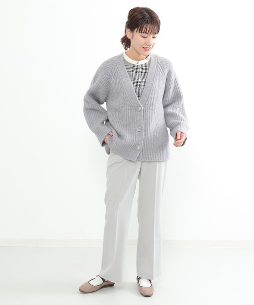 LBC(エルビーシー)の「畦Vネックカラーカディガン(カーディガン/ボレロ・レディース・ライトグレー/グリーン・M)」の5枚目の写真