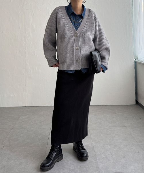 LBC(エルビーシー)の「畦Vネックカラーカディガン(カーディガン/ボレロ・レディース・ライトグレー/グリーン・M)」の19枚目の写真