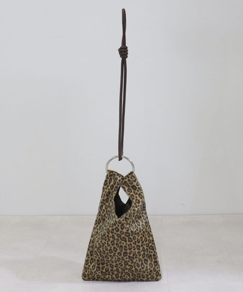 fredy emue(フレディエミュ)の「リングハンドルコンビショッパーバッグ(ショルダーバッグ・レディース・ベージュ系その他4/ブラック系その他4・FREE)」の10枚目の写真