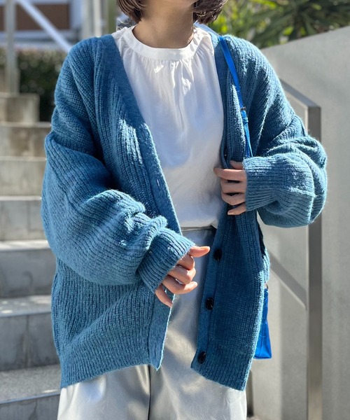 mi via loca（ミヴィアロカ）の「ミックスニットVネックビッグカーディガン（カーディガン/ボレロ・レディース・ブルー/オレンジ/ブラウン・FREE）」の14枚目の写真