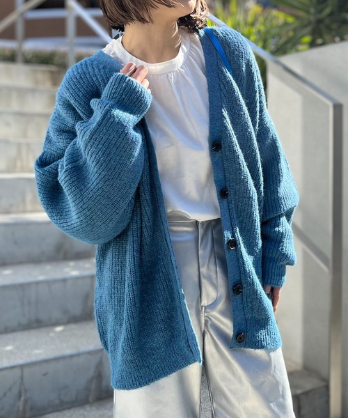 mi via loca（ミヴィアロカ）の「ミックスニットVネックビッグカーディガン（カーディガン/ボレロ・レディース・ブルー/オレンジ/ブラウン・FREE）」の13枚目の写真