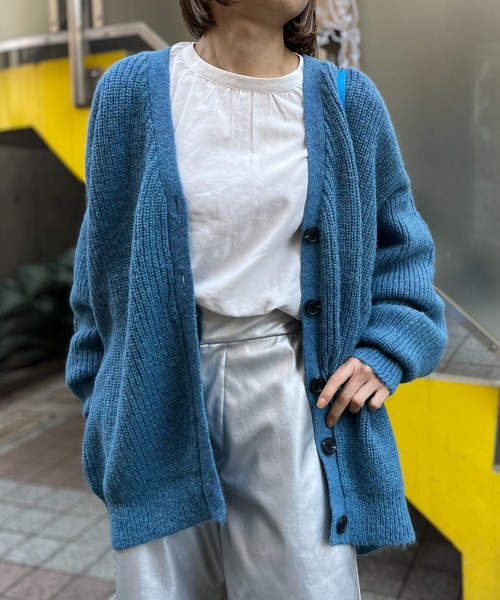 mi via loca（ミヴィアロカ）の「ミックスニットVネックビッグカーディガン（カーディガン/ボレロ・レディース・ブルー/オレンジ/ブラウン・FREE）」の10枚目の写真