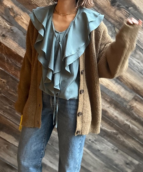 mi via loca（ミヴィアロカ）の「ミックスニットVネックビッグカーディガン（カーディガン/ボレロ・レディース・ブルー/オレンジ/ブラウン・FREE）」の8枚目の写真