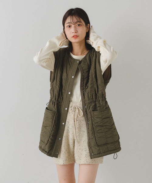 Kastane(カスタネ)の「袖ボタンリブロンTEE(Tシャツ/カットソー・レディース・ブラック/ブラウン/ブルー/アイボリー・FREE)」の8枚目の写真