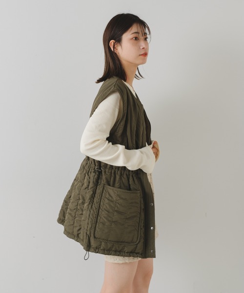 Kastane(カスタネ)の「袖ボタンリブロンTEE(Tシャツ/カットソー・レディース・ブラック/ブラウン/ブルー/アイボリー・FREE)」の9枚目の写真