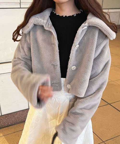 apres jour(アプレジュール)の「フェイクファーショートコート【ZOZOTOWN限定アイテム】(その他アウター・レディース・ライトブルー/ベージュ/グレー/アイボリー/オフホワイト/ブラック/ラベンダー・X-LARGE/フリー)」の19枚目の写真