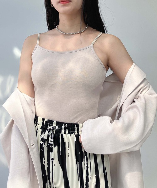 AS KNOW AS plus（アズノゥアズプラス）の「○カップ付きフライスキャミソール（キャミソール・レディース・ライトブラウン/ライトグリーン/キナリ/ブラック/ブルー/テラコッタ/グレイッシュベージュ/チャコールグレー/レッド/ブルー系/イエロー系/イエロー/ベージュ・FREE）」の6枚目の写真