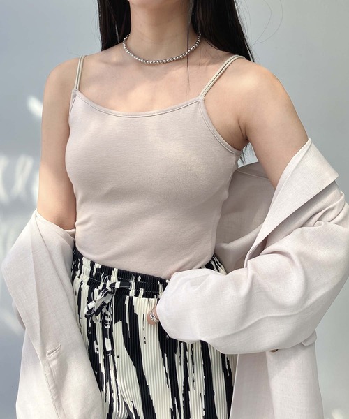 AS KNOW AS plus（アズノゥアズプラス）の「○カップ付きフライスキャミソール（キャミソール・レディース・ライトブラウン/ライトグリーン/キナリ/ブラック/ブルー/テラコッタ/グレイッシュベージュ/チャコールグレー/レッド/ブルー系/イエロー系/イエロー/ベージュ・FREE）」の21枚目の写真