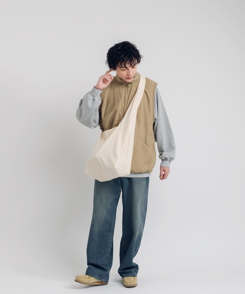 MUHET（ミュエータ）の「【NEW COLOR】ハイウエストコクーンデニムパンツ（デニムパンツ・レディース・ライトインディゴブルー/カーキ/ナチュラル/チャコールグレー/ダークブルー/サックスブルー/ブラック・SMALL/X-LARGE/MEDIUM/X-SMALL）」の17枚目の写真