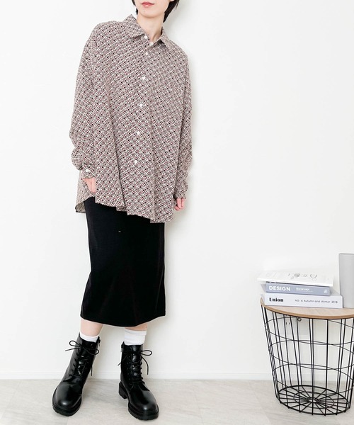 Ritzy（リッツィー）の「ポリ総柄プリント(A柄) ドロップショルダー LSシャツ レディース メンズ（シャツ/ブラウス・メンズ・ホワイト/グリーン/ブラック・MEDIUM/LARGE/X-LARGE）」の12枚目の写真