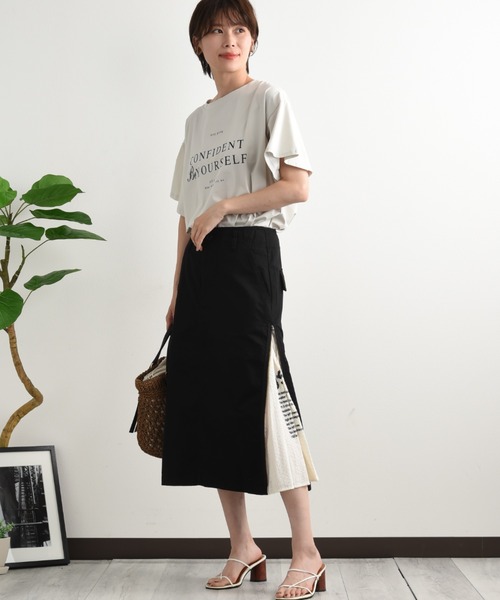 INTERPLANET(インタープラネット)の「フレアースリーブロゴTシャツ(Tシャツ/カットソー・レディース・オフホワイト/グレイッシュブルー/ブラック・FREE)」の10枚目の写真