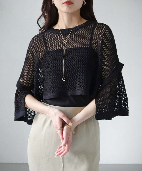 cheriella(シェリエラ)の「【cheriella】WEB限定ショート丈スリット透かし編みメッシュニット(ニット/セーター・レディース・ブルー/アイボリー/カーキ/ブラック・M)」の20枚目の写真