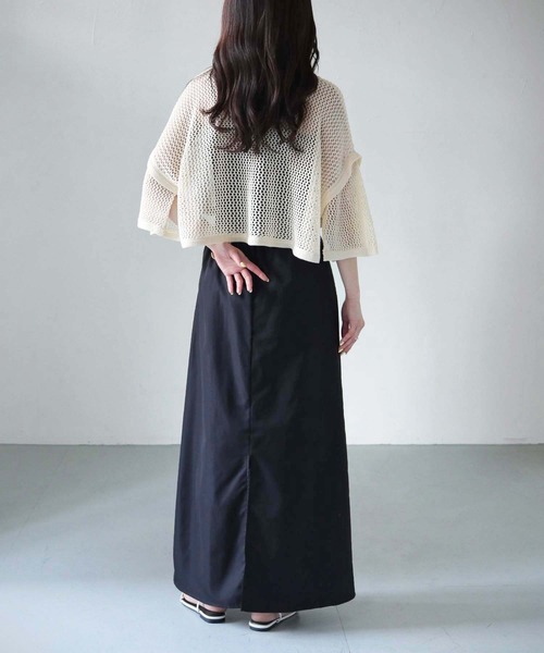 cheriella(シェリエラ)の「【cheriella】WEB限定ショート丈スリット透かし編みメッシュニット(ニット/セーター・レディース・ブルー/アイボリー/カーキ/ブラック・M)」の15枚目の写真