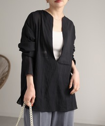 ap retro（アプレトロ）の「ディープVスキッパーシャツ（シャツ/ブラウス）」