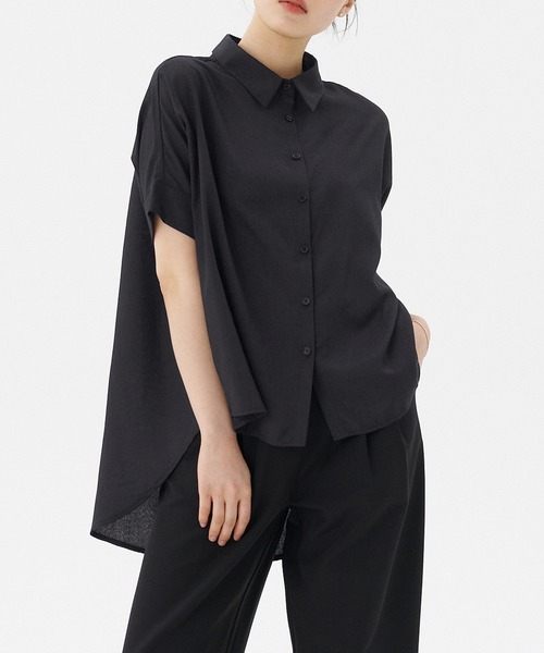 coca(coca)(コカ)の「リップルラウンドヘムシャツ(シャツ/ブラウス・レディース・ブラック/ピンク/ホワイト/ベージュ・M/L)」の4枚目の写真
