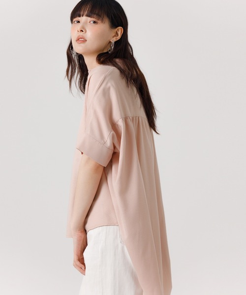 coca(coca)(コカ)の「リップルラウンドヘムシャツ(シャツ/ブラウス・レディース・ブラック/ピンク/ホワイト/ベージュ・M/L)」の6枚目の写真