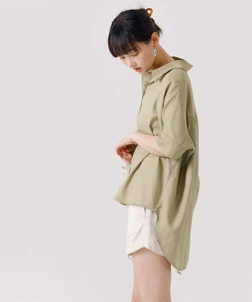 coca(coca)(コカ)の「リップルラウンドヘムシャツ(シャツ/ブラウス・レディース・ブラック/ピンク/ホワイト/ベージュ・M/L)」の9枚目の写真