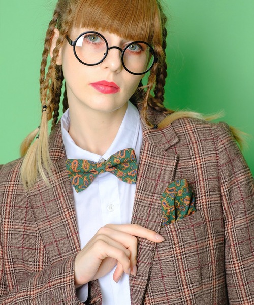 an meets zakka(アンミツザッカ)の「an meets zakka レトロクラシックペイズリー柄ポケットチーフ(ポケットチーフ・メンズ・ネイビー/ブラウン/グリーン/レッド/ブラック/チャコールグレー/ブルー・ONE SIZE/ONESIZE)」の5枚目の写真