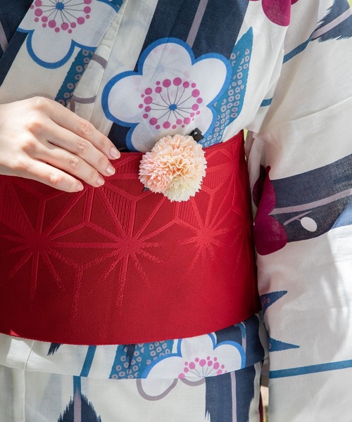 Honeys（ハニーズ）の「浴衣３輪コサージュヘアクリップ（バレッタ/ヘアクリップ・レディース・ピンク/イエロー/パープル・FREE）」の3枚目の写真