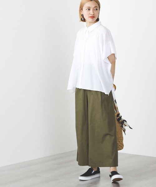 BEAMS HEART（ビームスハート）の「BEAMS HEART / ビッグシルエット ボタンシャツ（シャツ/ブラウス・レディース・ネイビー/イエロー系その他2/オフホワイト/ライトブルー・FREE）」の14枚目の写真