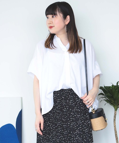 BEAMS HEART（ビームスハート）の「BEAMS HEART / ビッグシルエット ボタンシャツ（シャツ/ブラウス・レディース・ネイビー/イエロー系その他2/オフホワイト/ライトブルー・FREE）」の8枚目の写真